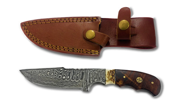 Damascus Steel Hunting Knife with Walnut and Staghorn Handle